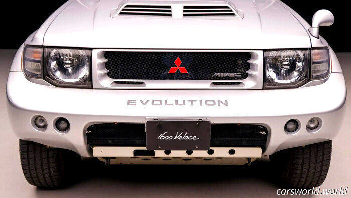 Другой EVO от Mitsubishi — монстр 90-х, который перенёс свою борьбу с дорог на бездорожье | Carscoops